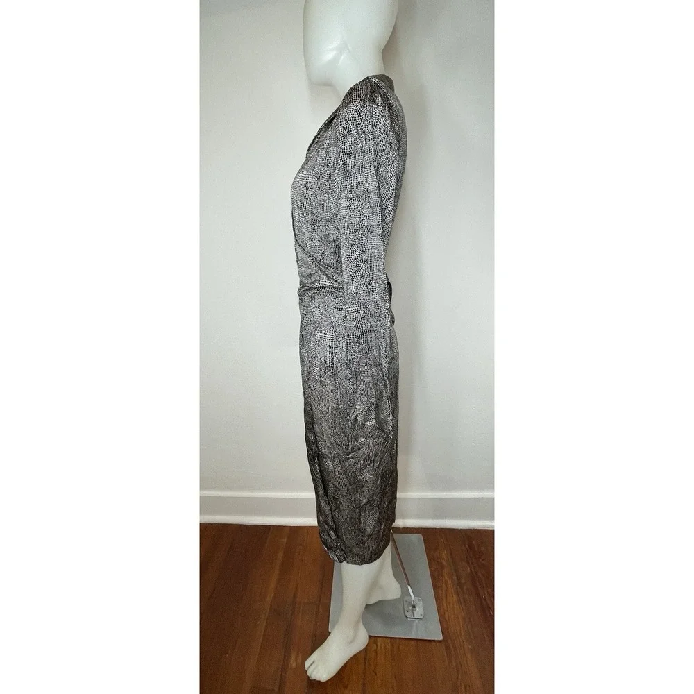 Silk Wrap Dress Reptile Print Silver Gray Black Studio 148 New York SZ 10 - Picture 6 of 11